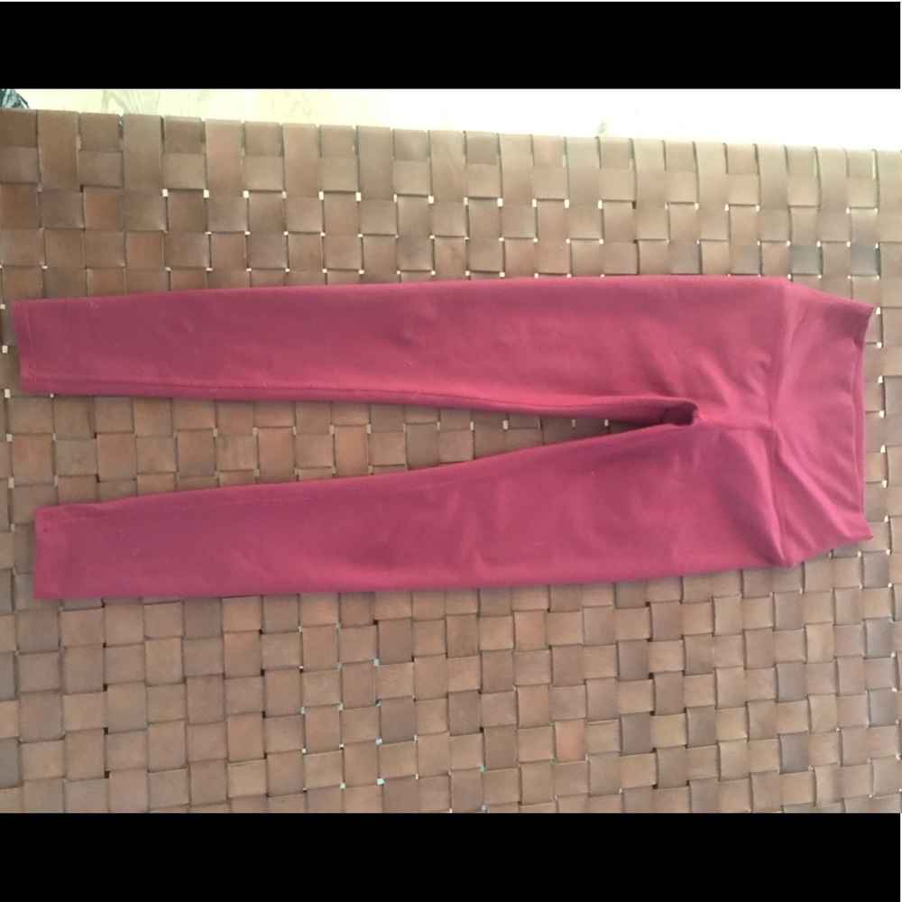 Alo XS Black Cherry Leggings